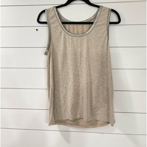 Women’s sleeveless top